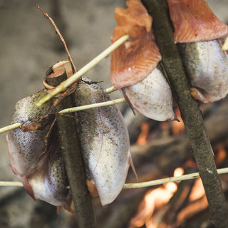 Woodland Ways Bushcraft Weekend - Preparing food