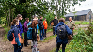 Instructing foraging group