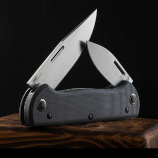 Benchmade Weekender Folding pocket knife. Grey G10 scales