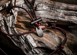 Wazoo Gear Bushcraft Necklace