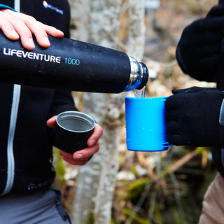 LifeVenture Thermally induced Vacuum flasks to keep your drinks hot or cold on your next adventure. 1000ml capacity.
